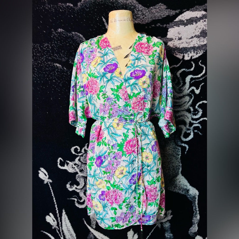 VTG 1990s Floral Multicolor Robe